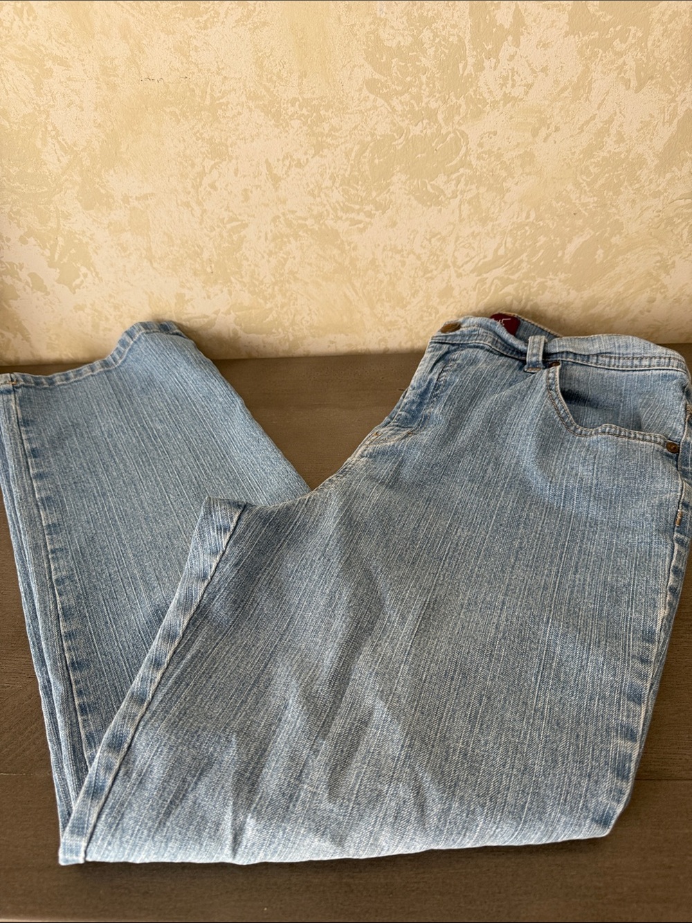 Gloria Vanderbilt Light Blue Straight-Leg Jeans